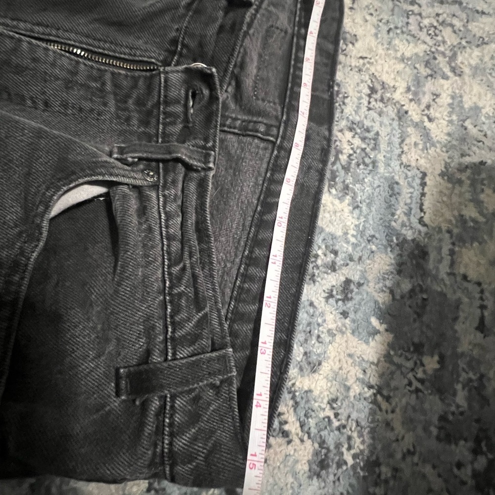 black levi jeans - could be womens or unisex -excellent condition